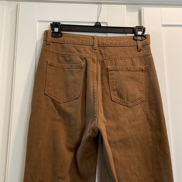 SHEIN FIGURE AND SLOGAN GRAPHIC RIPPED JEANS SIZE M - Picture 15 of 17